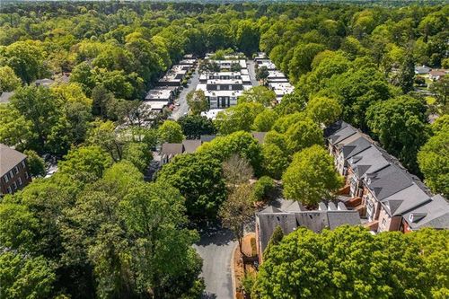 5180 Chemin De Vie, Atlanta, GA, 30342-2558 | Card Image