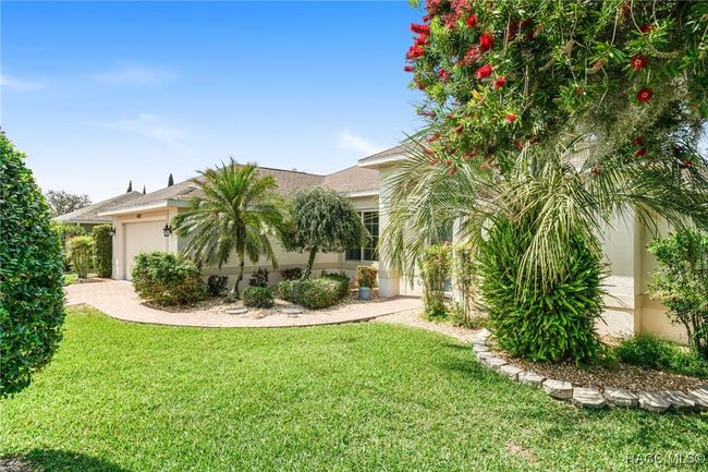 4542 N Serene Pt, House other with 3 bedrooms, 2 bathrooms and 2 parking in Hernando FL | Image 5