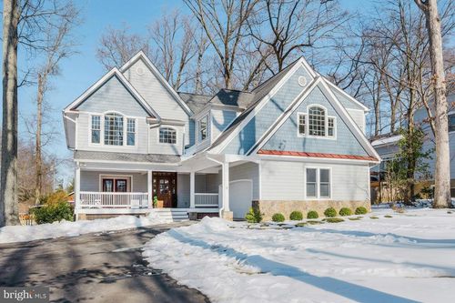 8612 Mchenry St, VIENNA, VA, 22180-6837 | Card Image