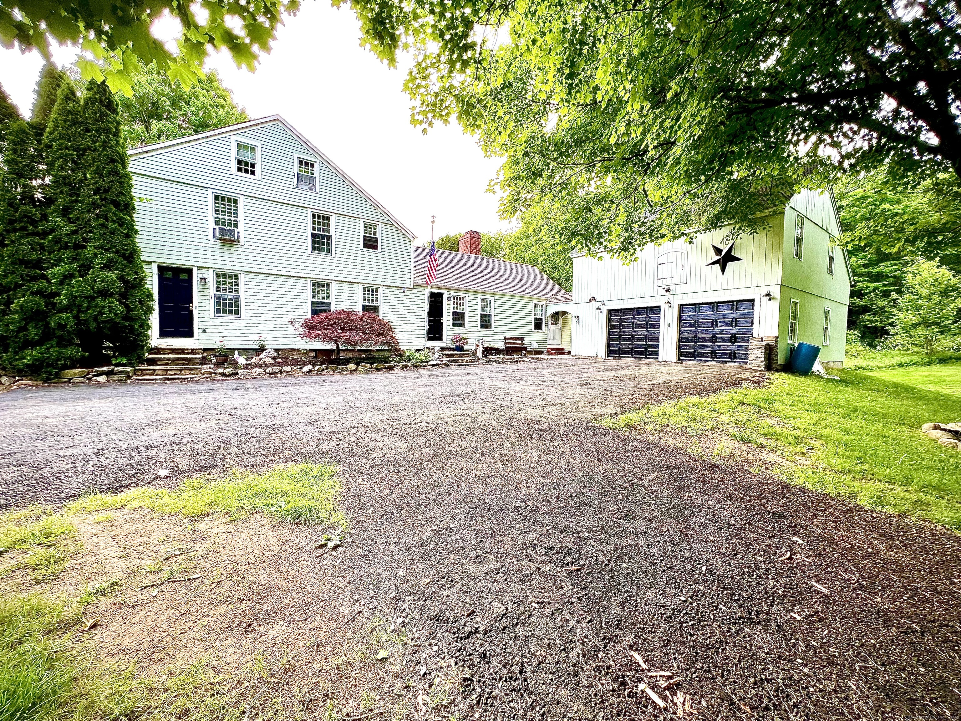 Matthews St, Bristol, CT 06010