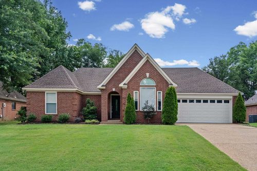 5965 Southridge Dr, Olive Branch, MS, 38654 | Card Image