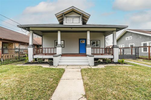 212 Clifton St, Houston, TX, 77011-3314 | Card Image