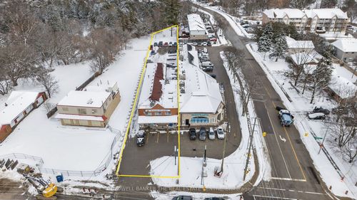 {{alt}} | Card Image