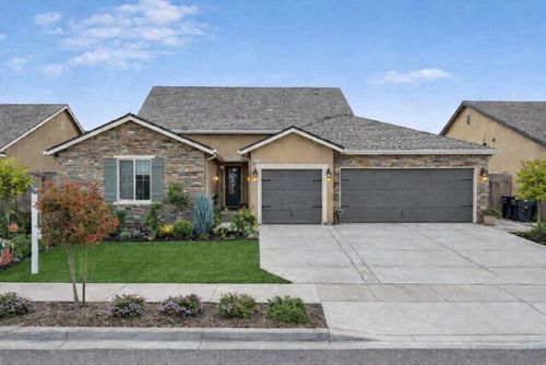 2241 E Monte Verde Ct, Visalia, CA, 93292-1609 | Card Image