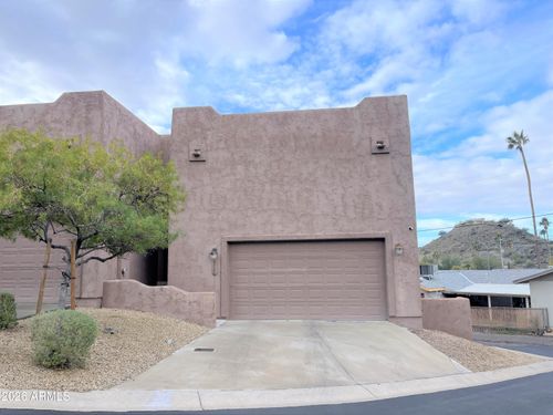 9726 N 3rd Dr, Phoenix, AZ, 85021-2495 | Card Image