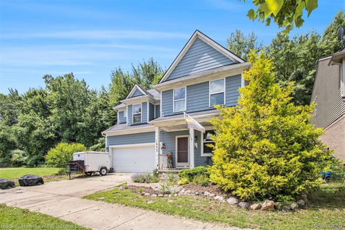 1653 Crab Apple Dr, Ypsilanti, MI, 48198-1317 | Card Image