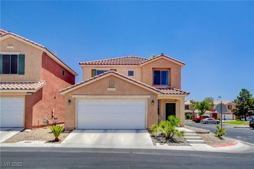 5516 Tantalum Ln, Las Vegas, NV, 89122-8607 | Card Image