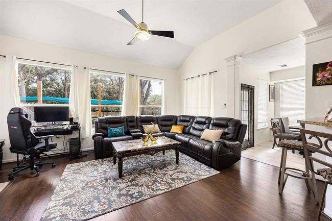 1215 Whisper Trace Ct, House other with 4 bedrooms, 4 bathrooms and 2 parking in Katy TX | Image 9