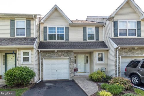 780 Edden Ct, SOUTHAMPTON, PA, 18966-4734 | Card Image