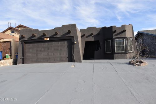 832 Cloudburst Drive, El Paso, TX, 79912 | Card Image