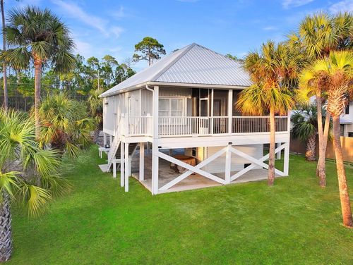 8822 County Road 30a, Port St. Joe, FL, 32456-7736 | Card Image
