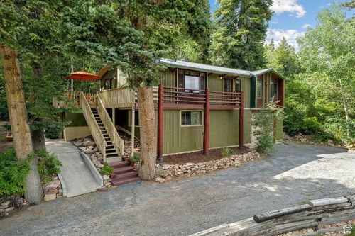 200 Paradise Rd, Park City, UT, 84098-5268 | Card Image