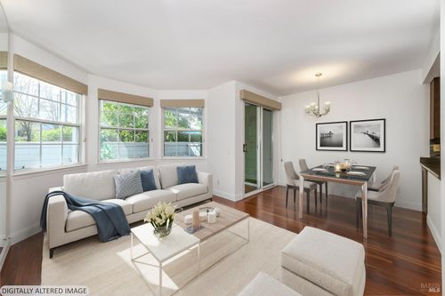 8 Mariners Cir, San Rafael, CA, 94903-5109 | Card Image