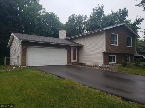 2905 Weston Ln N, Plymouth, MN, 55447-1850 | Card Image