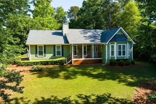 180 Hayes Cir, Rex, GA, 30273-1546 | Card Image