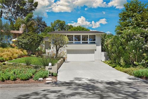 4061 Via Pavion, Palos Verdes Estates, CA, 90274-1454 | Card Image