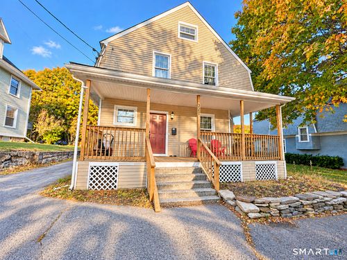 329 Washington St, Norwich, CT, 06360-2720 | Card Image