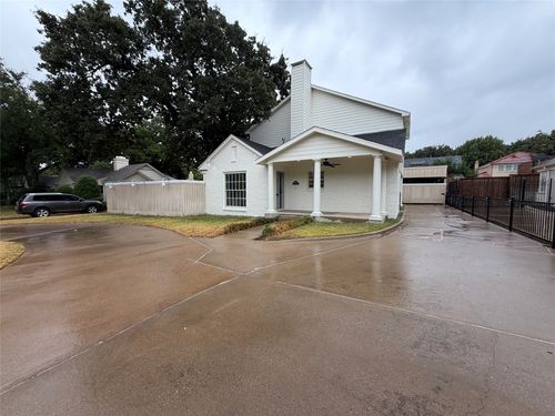 3911 White Settlement Rd, Fort Worth, TX, 76107-1160 | Card Image