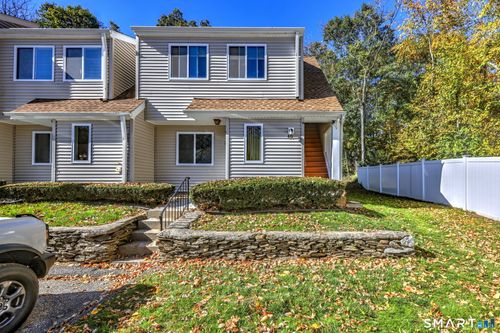 40-40 Cortland Pl, Ansonia, CT, 06401-3345 | Card Image