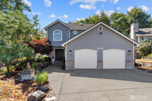 32916 46th Ct Sw, Federal Way, WA, 98023-3216 | Card Image
