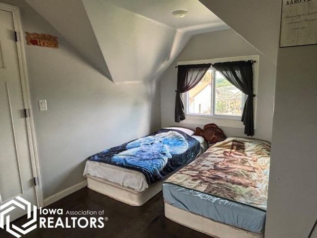 20170 Highway 2, Home with 5 bedrooms, 4 bathrooms and null parking in Bloomfield IA | Image 26