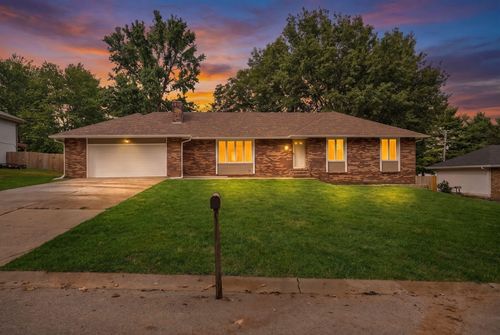515 E Cardinal Street, Springfield, MO, 65810 | Card Image