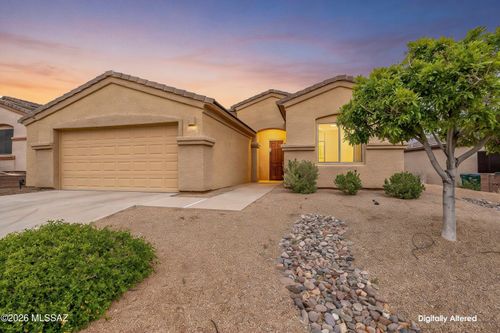 1012 W Mountain Stone Drive, Green Valley, AZ, 85614 | Card Image