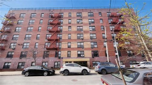 apt-5a-880 68th St, Brooklyn, NY, 11220-5717 | Card Image