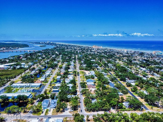 650 S Pine St, House other with 3 bedrooms, 2 bathrooms and null parking in NEW SMYRNA BEACH FL | Image 77