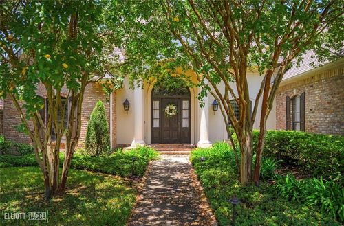 6409 Audubon Oaks, Alexandria, LA, 71301-2800 | Card Image