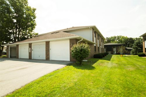 unit-1-1108 49th St, West Des Moines, IA, 50266-4941 | Card Image
