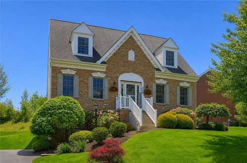 306 Providence Dr, Wexford, PA, 15090-7441 | Card Image