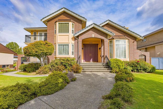 6589 Kitchener Street, House other with 7 bedrooms, 6 bathrooms and 5 parking in Burnaby BC | Image 1