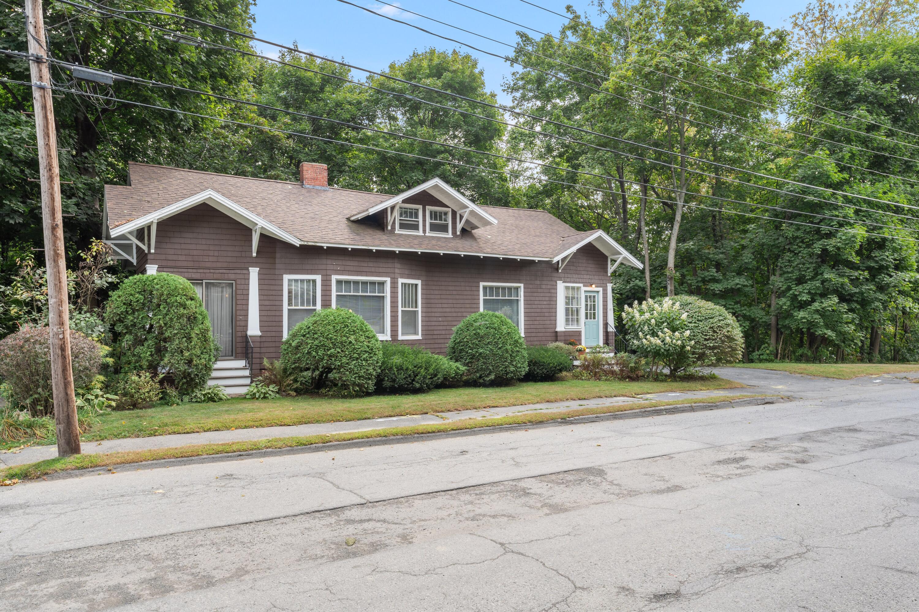Burleigh St, Waterville, ME 04901