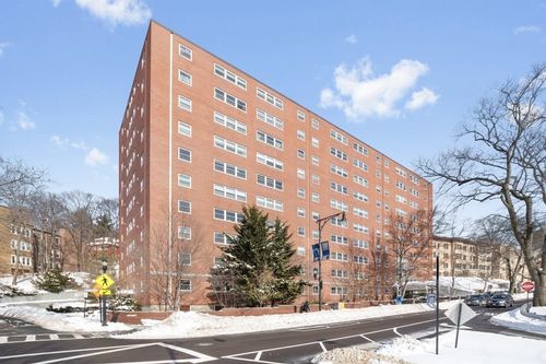 apt-207-1600 Beacon St, Brookline, MA, 02446-2233 | Card Image