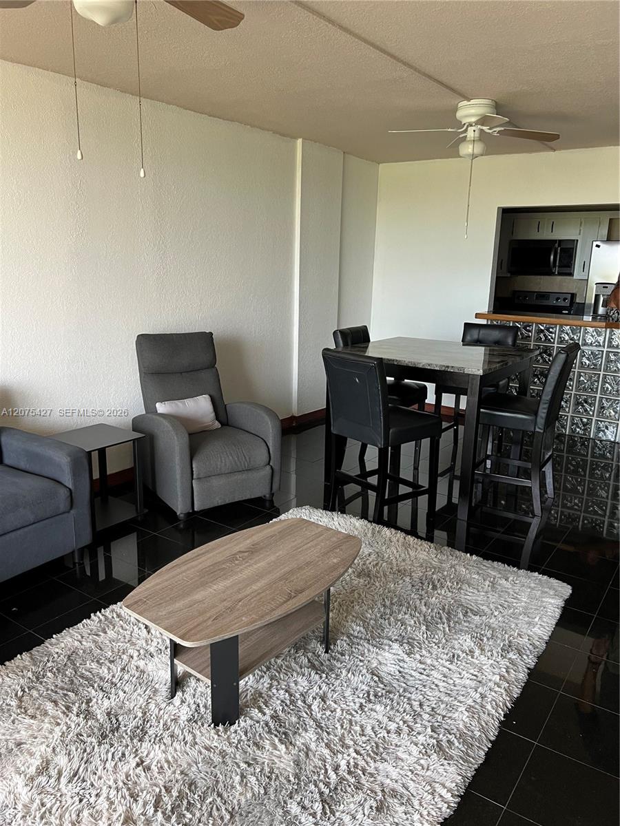 Residential in North Miami 4