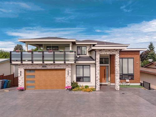 2263 Bevan Cres, Abbotsford, BC, V2T3Z4 | Card Image