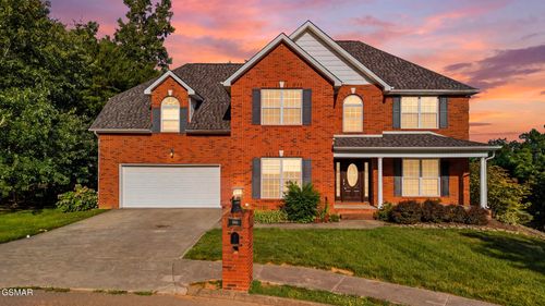 8342 Bay Garden Ln, Knoxville, TN, 37938-4594 | Card Image