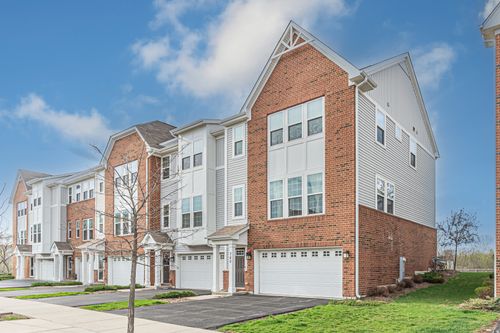 780 Weller Dr, Des Plaines, IL, 60016-6220 | Card Image