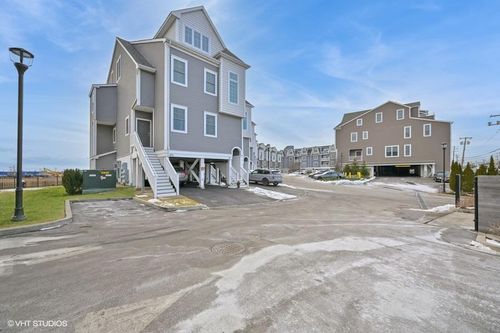 h-311 Marina Pointe Drive, Hempstead, NY, 11518 | Card Image