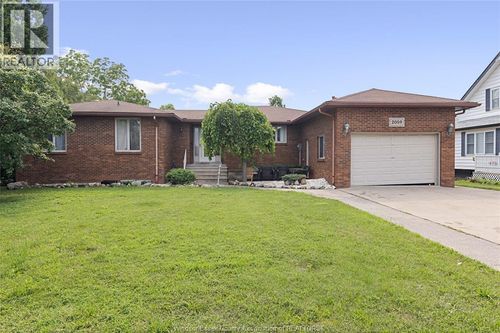 2059 Lesperance, Tecumseh, ON, N8X1Y8 | Card Image