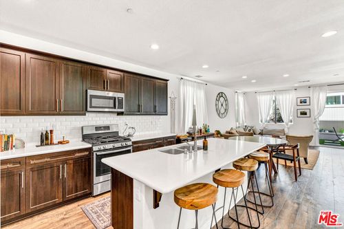 15017 Emma Dr, North Hills, CA, 91343-3547 | Card Image