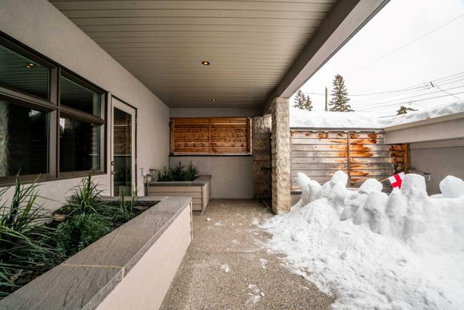 2012 29 Avenue Sw, Home with 5 bedrooms, 5 bathrooms and 3 parking in Calgary AB | Image 43