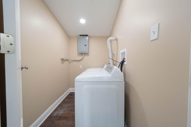 Laundry 1 | Image 8