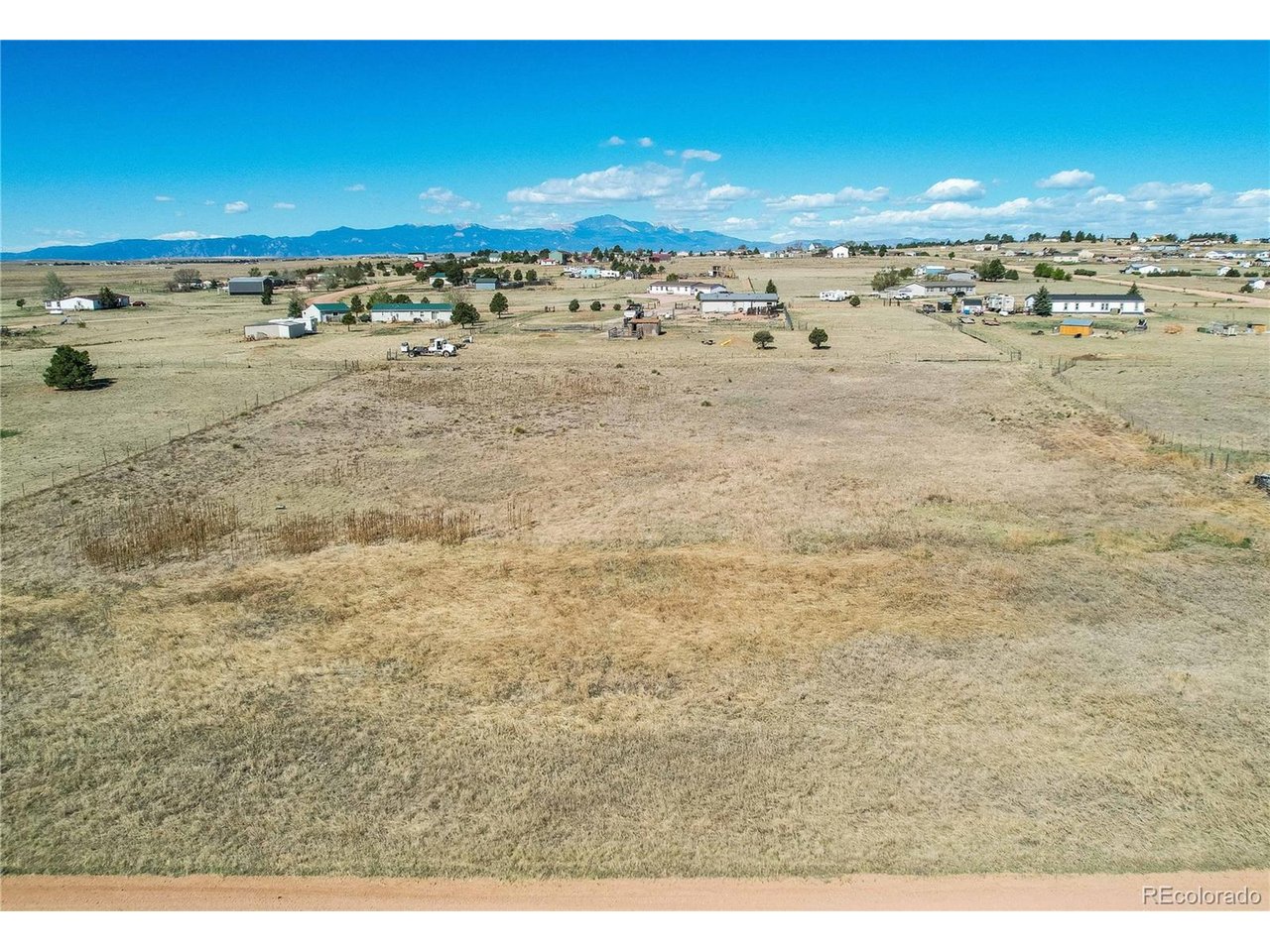 Land in Peyton 4