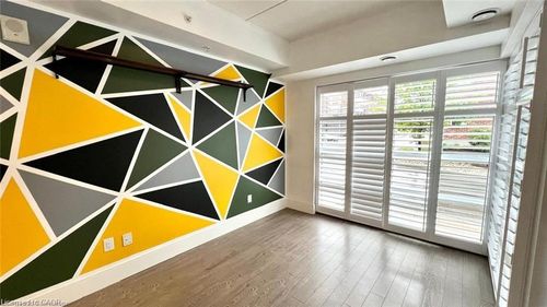 107-15 Prince Albert Blvd, Kitchener, ON, N2H0C2 | Card Image