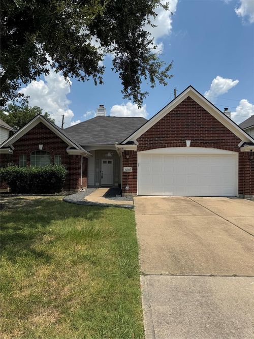 12310 Wright Oaks Dr, Houston, TX, 77014-3695 | Card Image