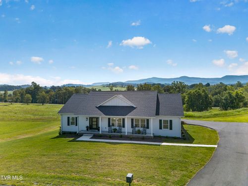 182 St Johns Way Rd, Chilhowie, VA, 24319-1170 | Card Image