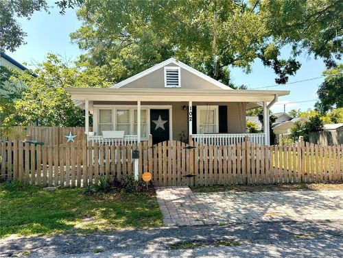 102 W Elm St, TAMPA, FL, 33604-5410 | Card Image