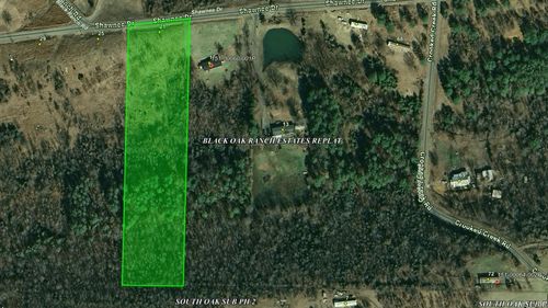 21 Shawnee Dr, Conway, AR, 72032-8754 | Card Image